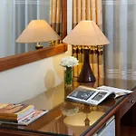 Lucky Central Hotel & Travel
